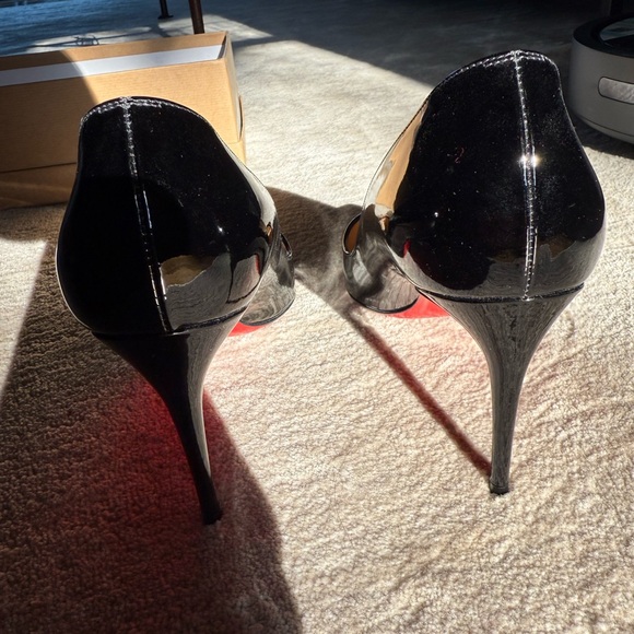 Louis Vuitton Pigalle Follies 85 Patent Black 39.5 (women’s 9) - Picture 8 of 12